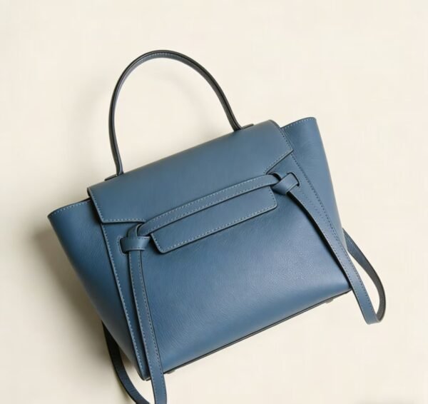 Women's fashion handbag