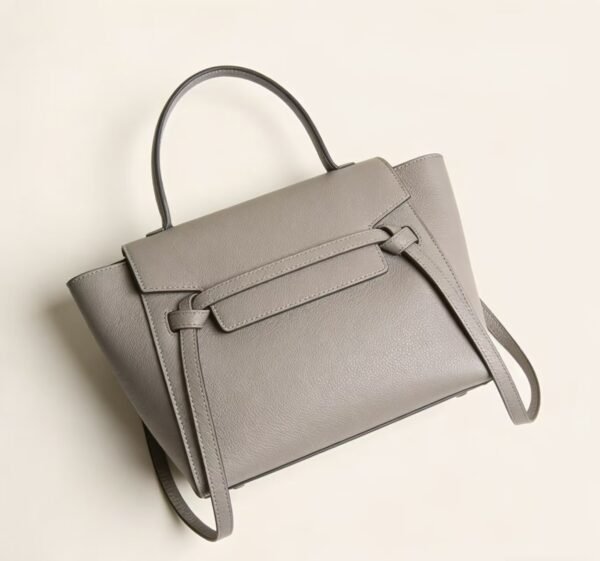 Women's fashion handbag